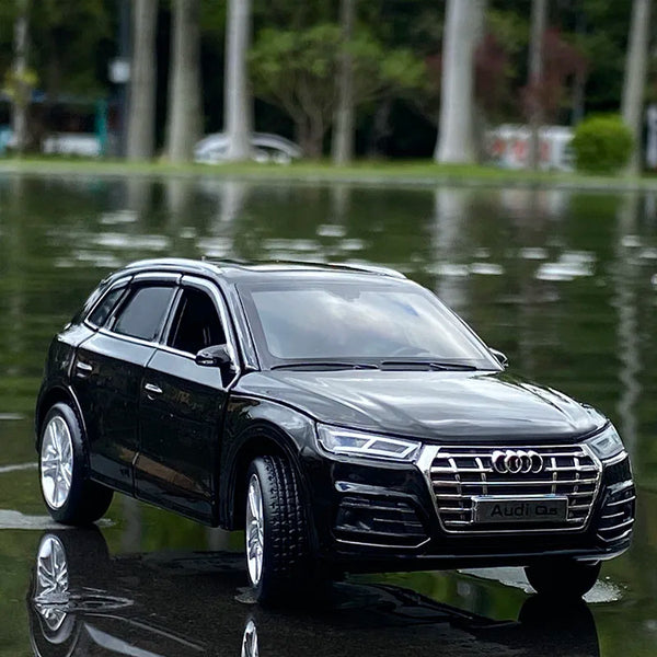 1:32 AUDI Q5 SUV Alloy Car Model Diecast & Toy Vehicles Metal Toy Car Model High Simulation Sound Light Collection - IHavePaws