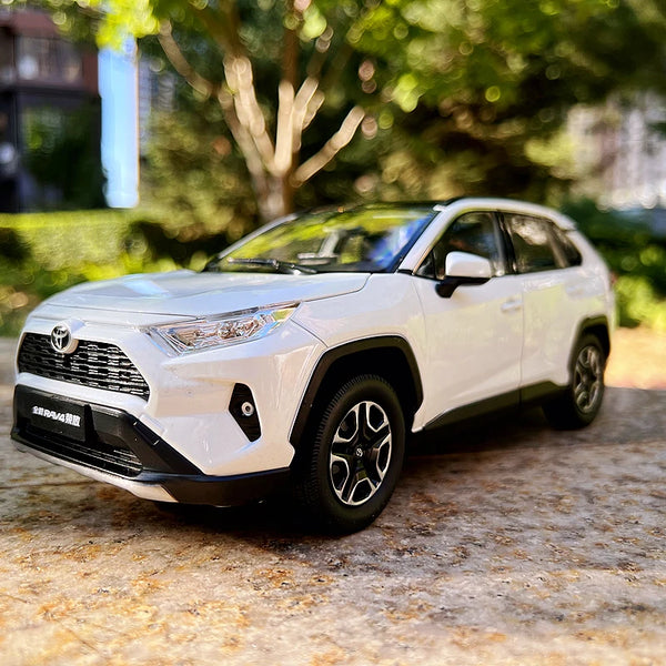 1:24 Toyota RAV4 SUV Alloy Car Model Diecasts Metal Off-road Vehicles Car Model High Simulation Sound and Light Kids Toys Gifts - IHavePaws