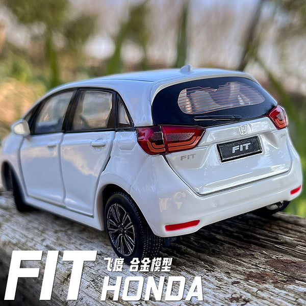 1/32 HONDA Fit GK5 Alloy Car Model Diecasts Metal Toy Sports Car Vehicles Model Simulation Sound and Light Collection Kids Gifts - IHavePaws