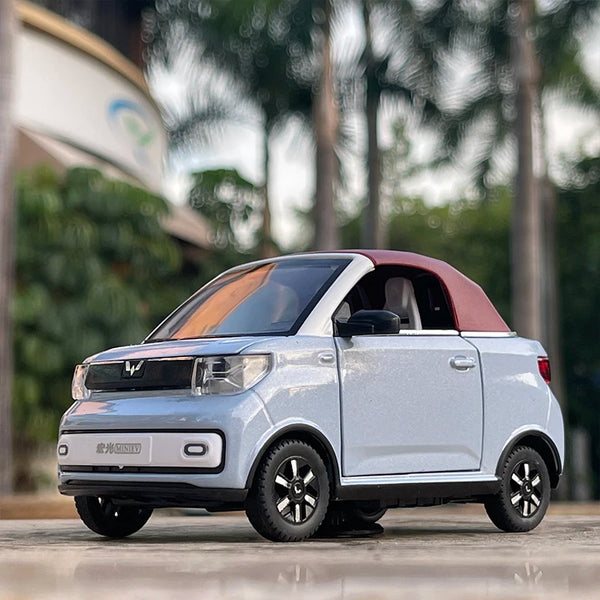 1:24 Wuling MINI EV Alloy New Energy Car Model Diecasts Metal Toy Vehicles Car Model High Simulation Sound and Light Kids Gifts - IHavePaws