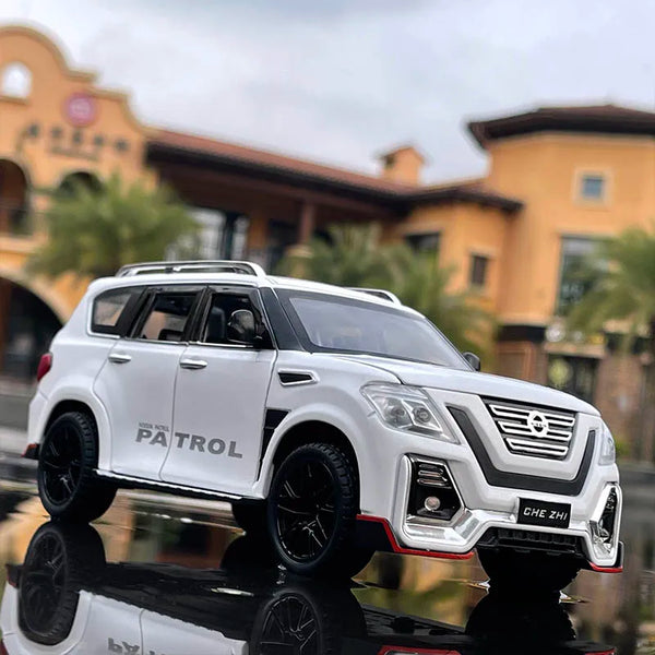 1:24 Nissan Patrol Alloy Car Model Diecast Toy Modified Off-road Vehicles Model Simulation Sound Light Collection Childrens Gift - IHavePaws