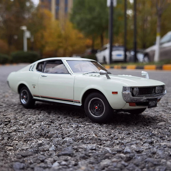 AUTOART 1:18 Toyota Celica LIFTBACK 2000GT (RA25) Diecast Car Scale model - IHavePaws