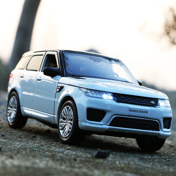 1:32 Range Rover Sports SUV Alloy Car Model Diecasts Metal Toy Off-road Vehicles Car Model Sound and Light Simulation Kids GiftS - IHavePaws