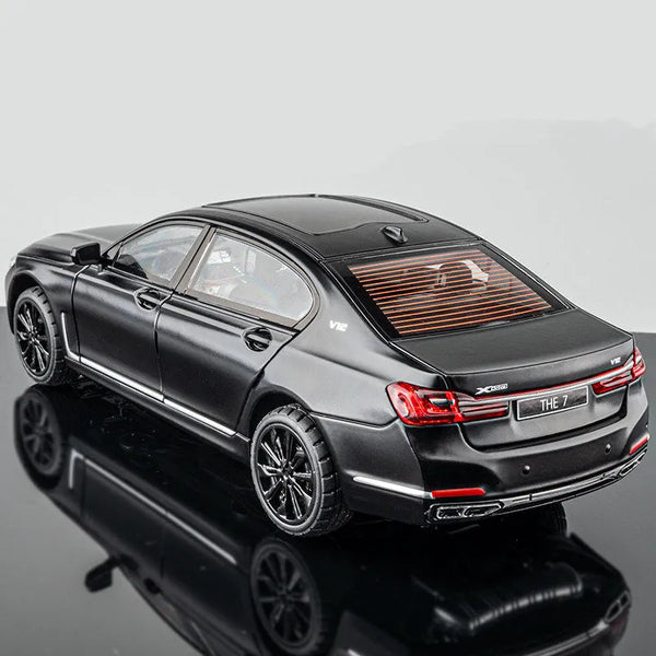 1/24 BMW7 Series 760 LI Alloy Car Model Diecasts Metal Vehicles Car Model High Simulation Sound and Light Collection Kids Toys Gift - IHavePaws